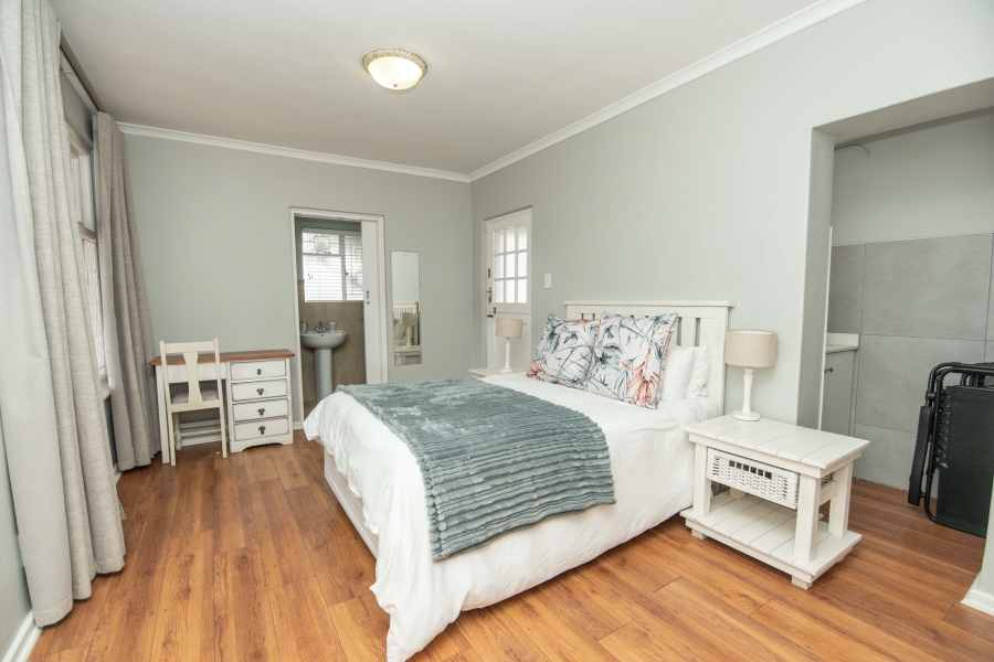4 Bedroom Property for Sale in Summerstrand Eastern Cape